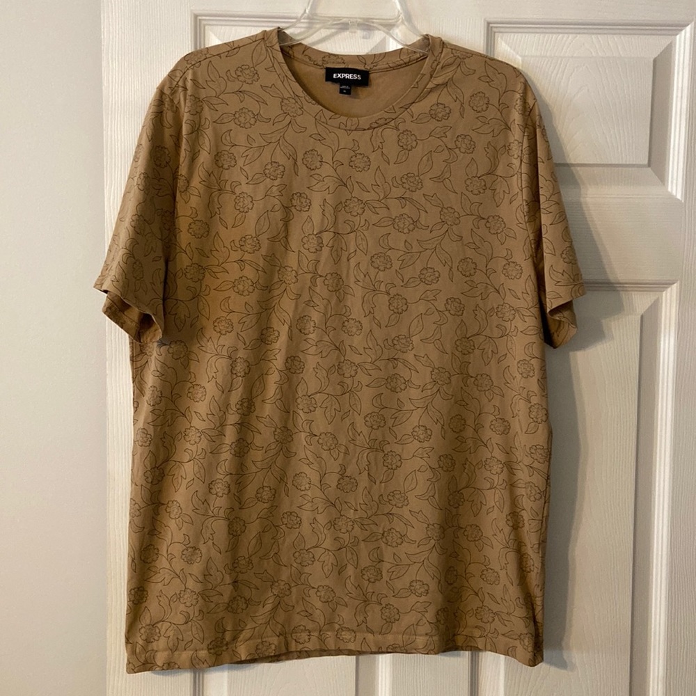 Express Man Tee Shirt NWOT size XL